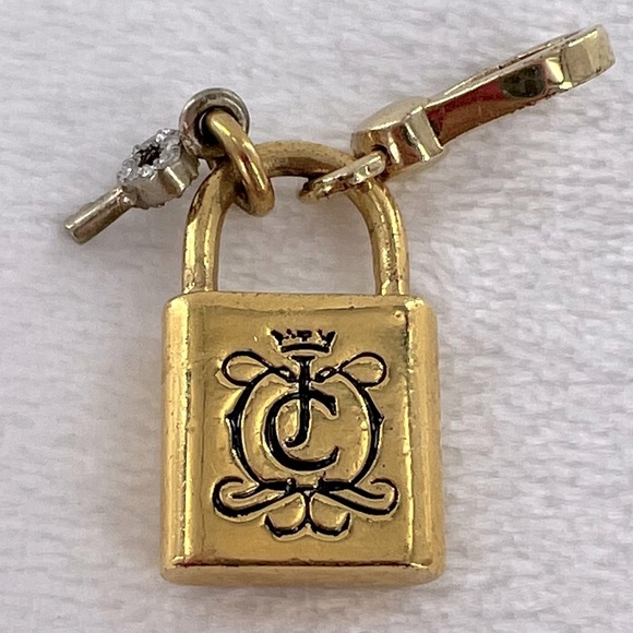 Juicy Couture Padlock & Key Charm - Picture 5 of 9